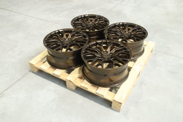 Set of CVR1 19x8,5 ET42 + 19x8,5 ET45 5x108 Gloss Bronze